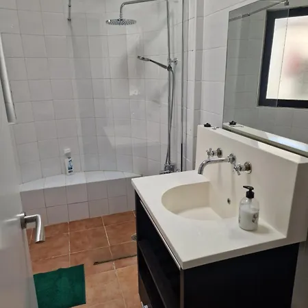 Martha Casa Principal Anexa Tatil Evi *