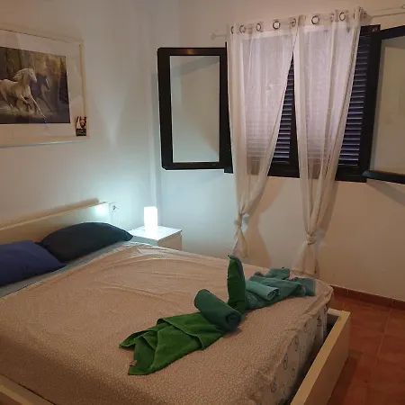 Holiday home Martha Casa Principal Anexa Playa Blanca (Lanzarote)